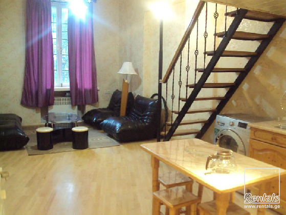 flat ( apartment ) For Rent  In Tbilisi , Mtatsminda; Tabukashvili