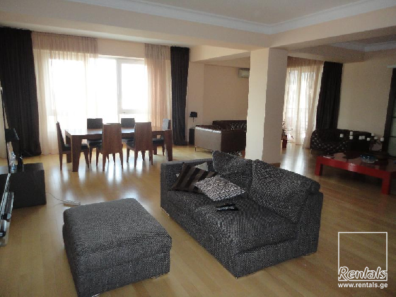 flat ( apartment ) For Rent  In Tbilisi , Vake; Chavchavadze