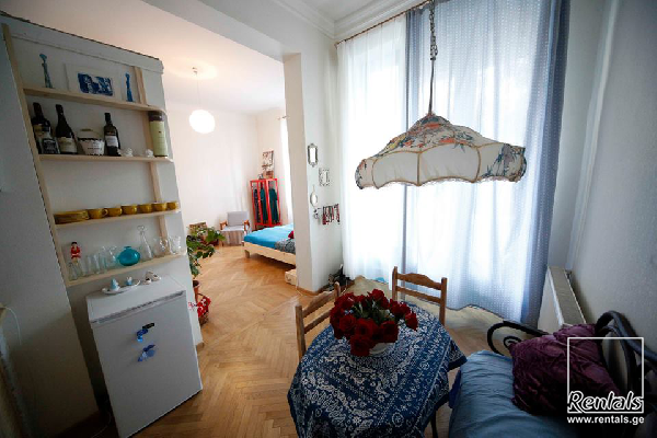 flat ( apartment ) For Rent  In Tbilisi , Vake; Irakli Abashidze