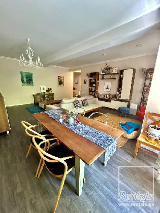 flat ( apartment ) For Rent  In Tbilisi , Vake; abashidze