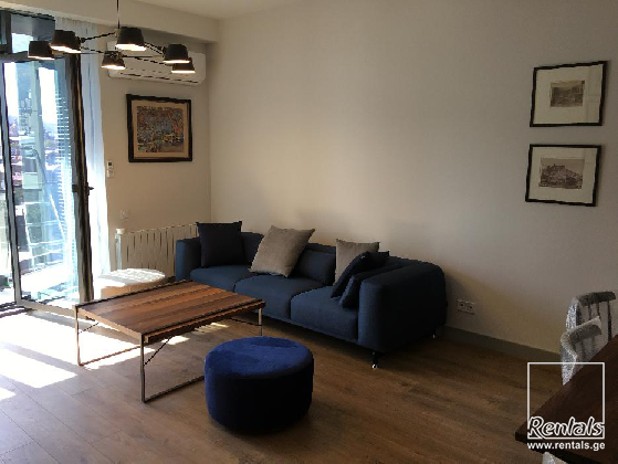flat ( apartment ) For Rent  In Tbilisi , Vera; Melikishvili