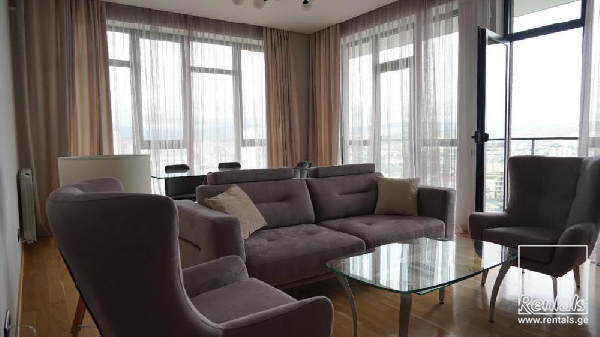 flat ( apartment ) For Rent  In Tbilisi , Vake; Chavchavadze